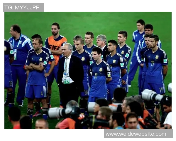 梅西穆勒再度交锋世界杯决赛格策绝杀成就传奇对决 梅西穆勒再度交锋世界杯决赛格策绝杀成就传奇对决