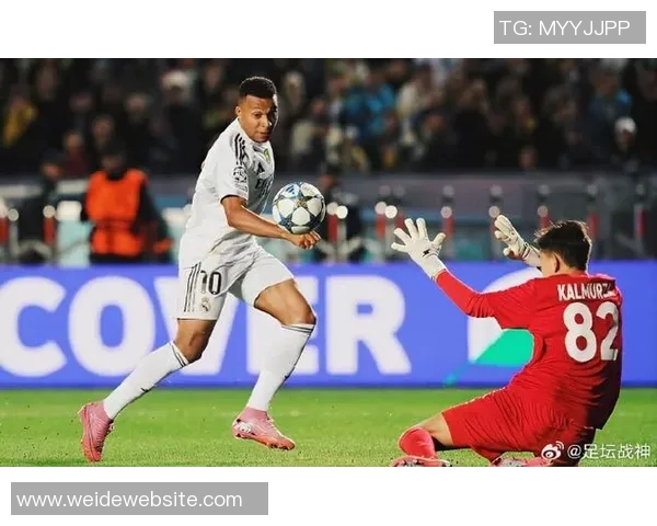 姆巴佩在欧冠赛场表现出色禁区触球29次射门18次进5球领跑参赛球员 姆巴佩在欧冠赛场表现出色禁区触球29次射门18次进5球领跑参赛球员