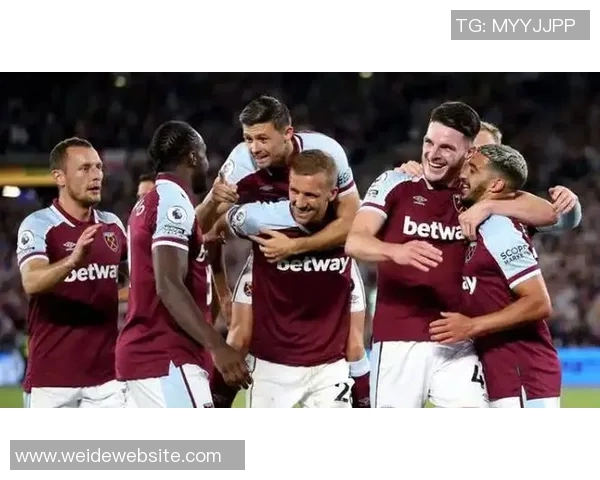 B费加盟曼联后英超进球数达66球成为中场球员之最