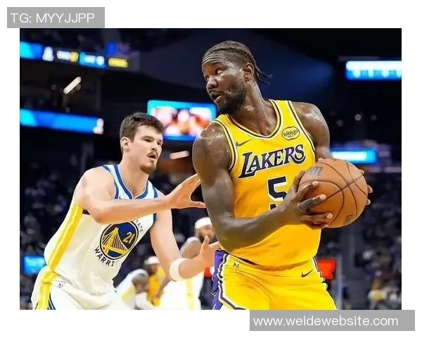 库明加精彩突破虚晃艾顿轻松上篮得分展现超强个人能力